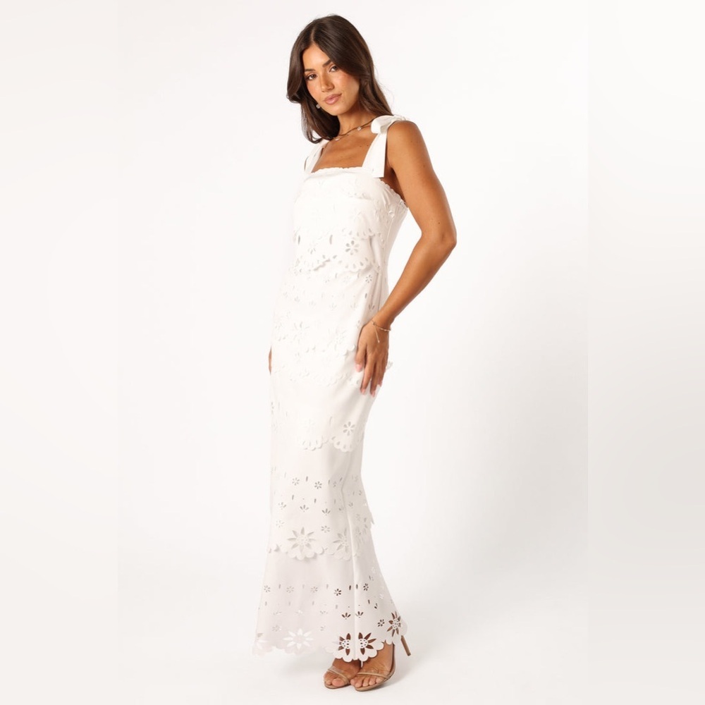 Petal & pup laser cut floral scalloped maxi dress nwot - Picture 3 of 6